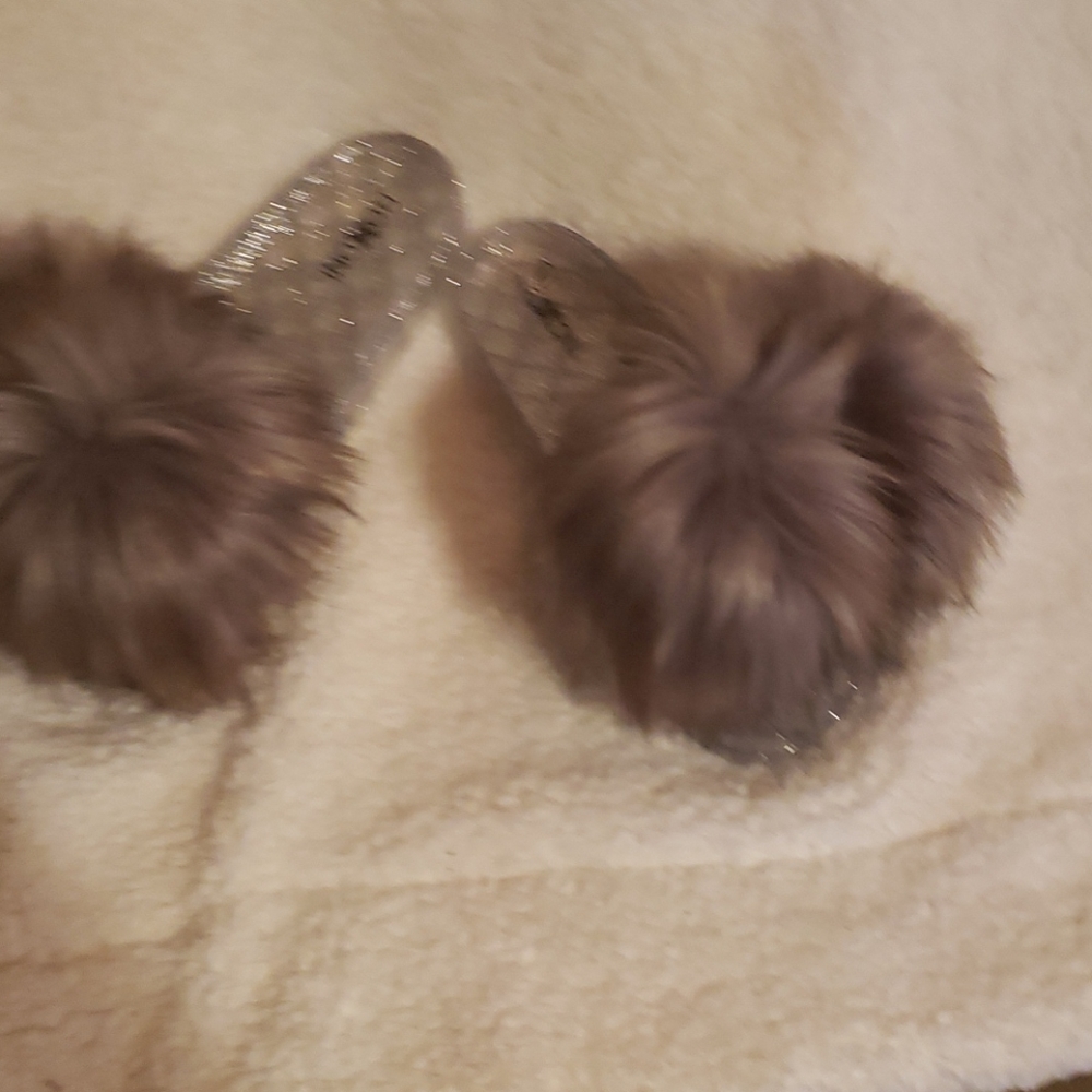 shoes - Picture 4 of 4